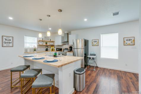 1039 Mckinley Avenue San Antonio TX 78210