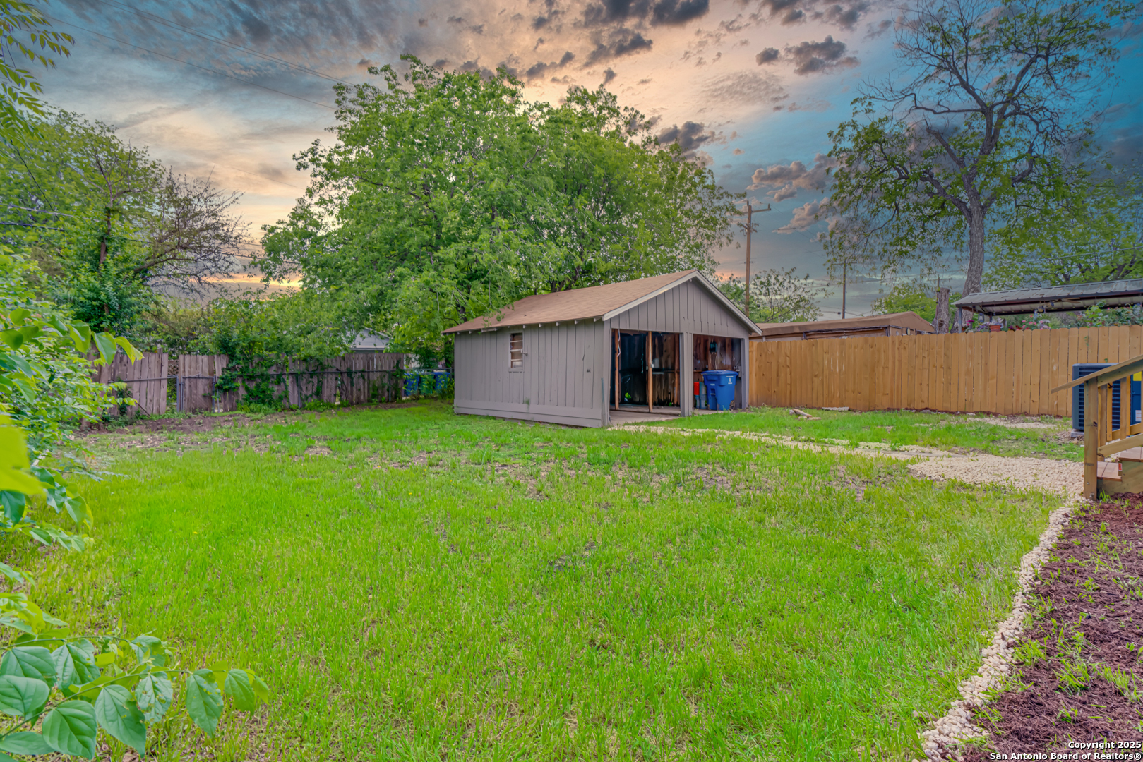 1039 Mckinley Avenue San Antonio TX 78210