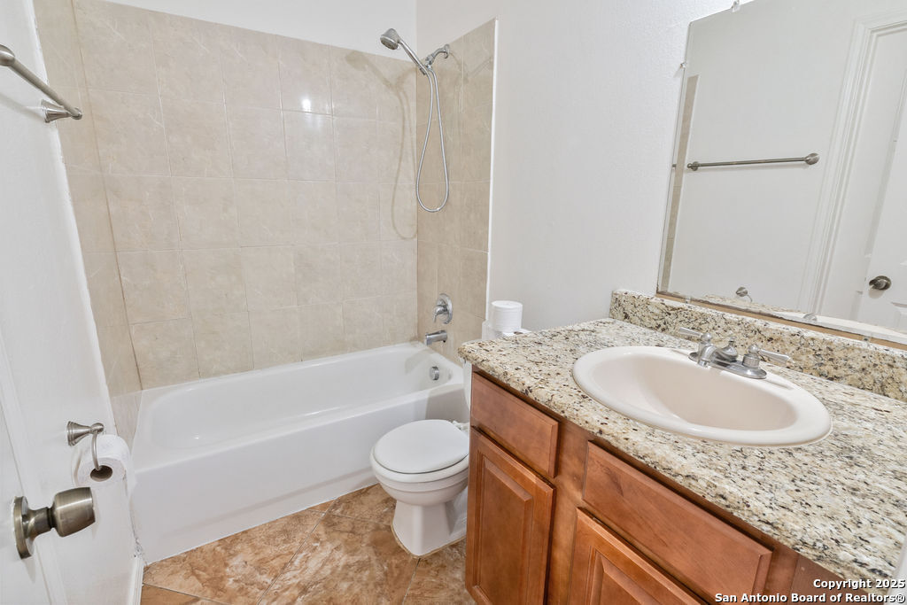 319 County Road 386 San Antonio TX 78253