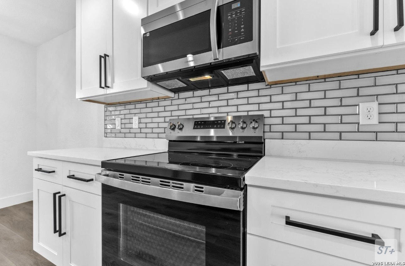 671 Lynx Mountain San Antonio TX 78251