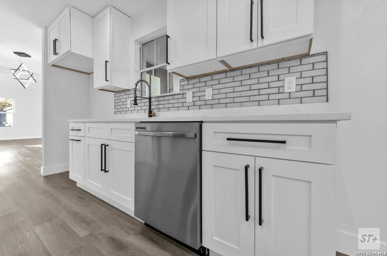 671 Lynx Mountain San Antonio TX 78251