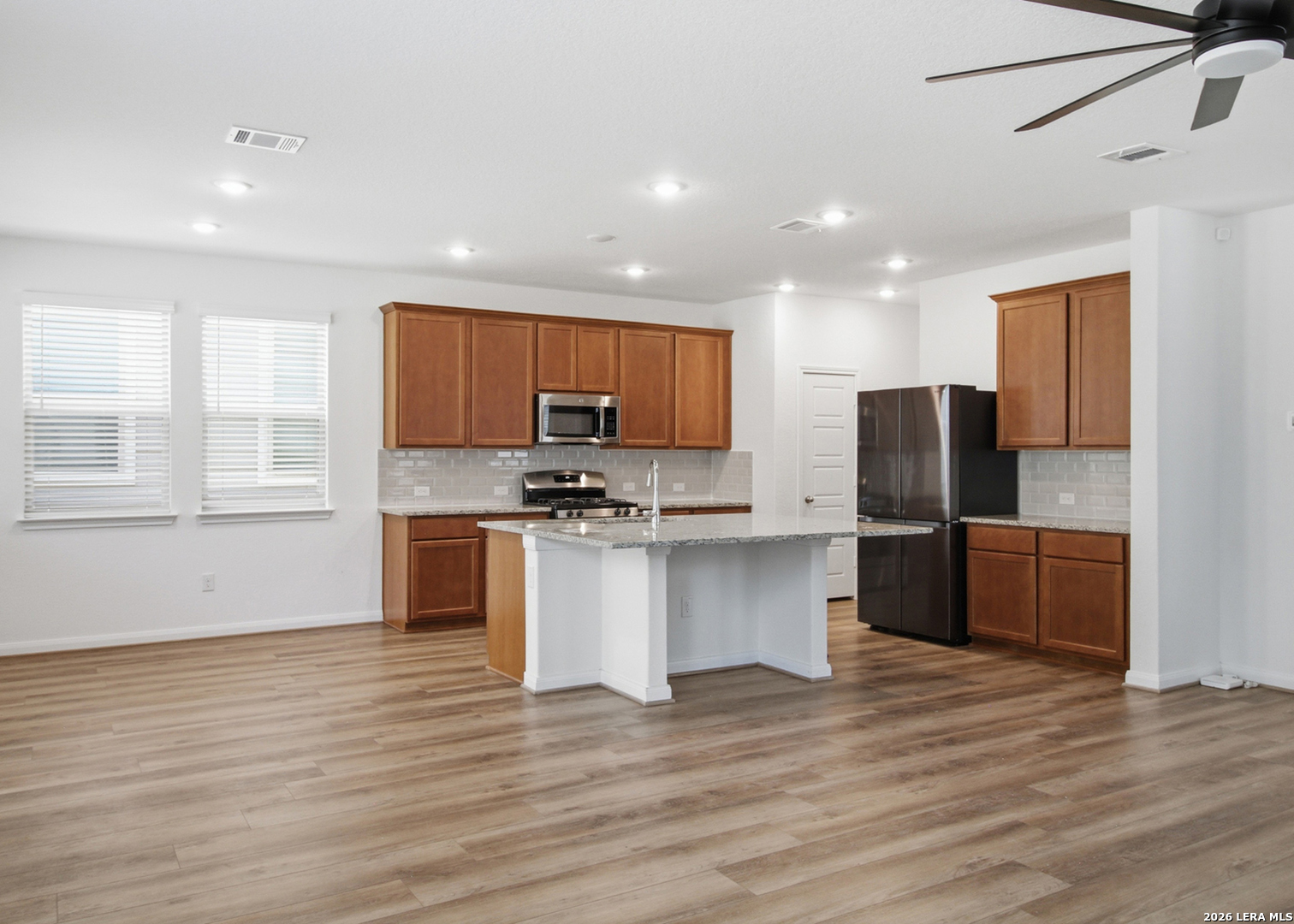9206 Mccoy Pass Converse TX 78109