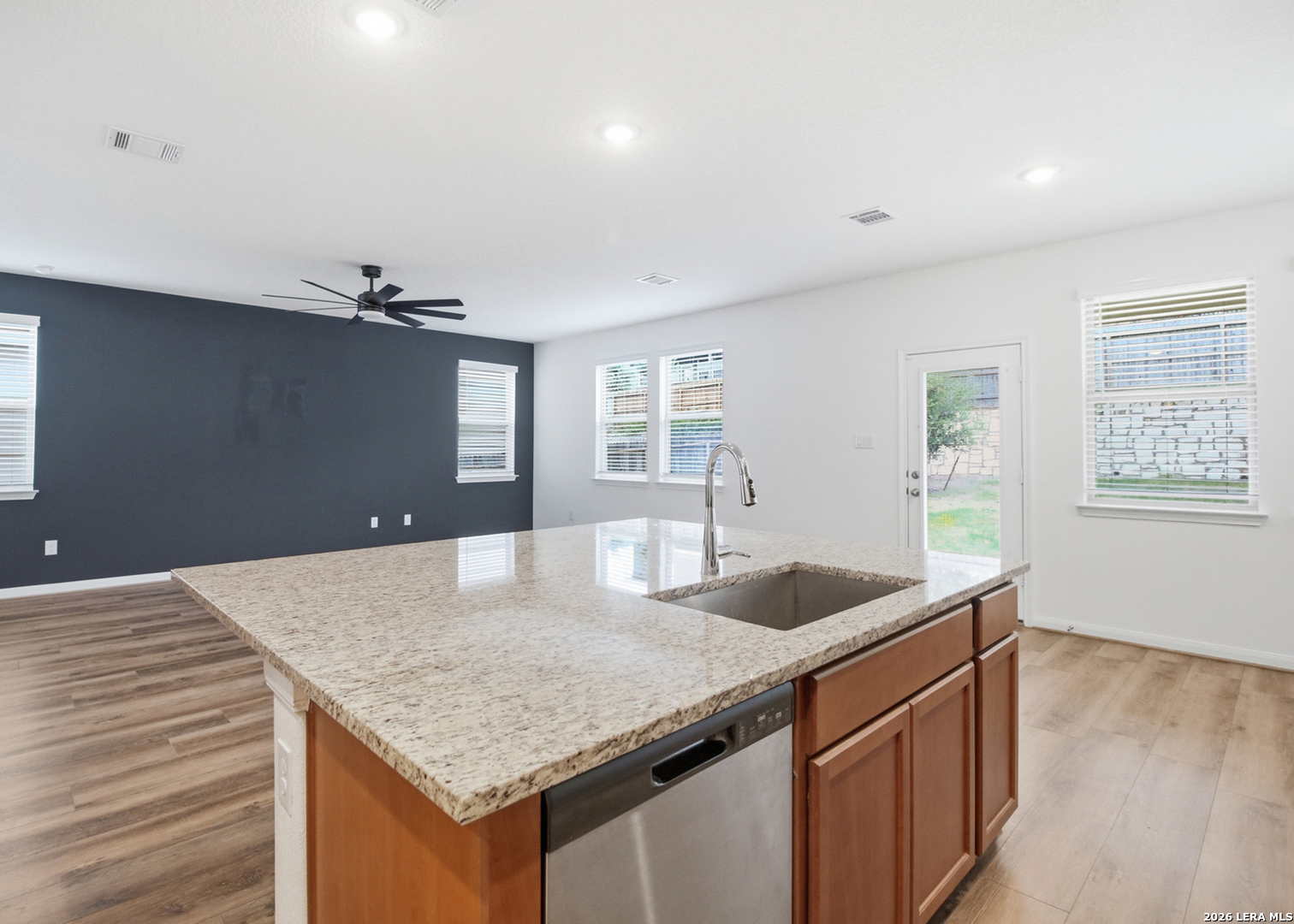 9206 Mccoy Pass Converse TX 78109