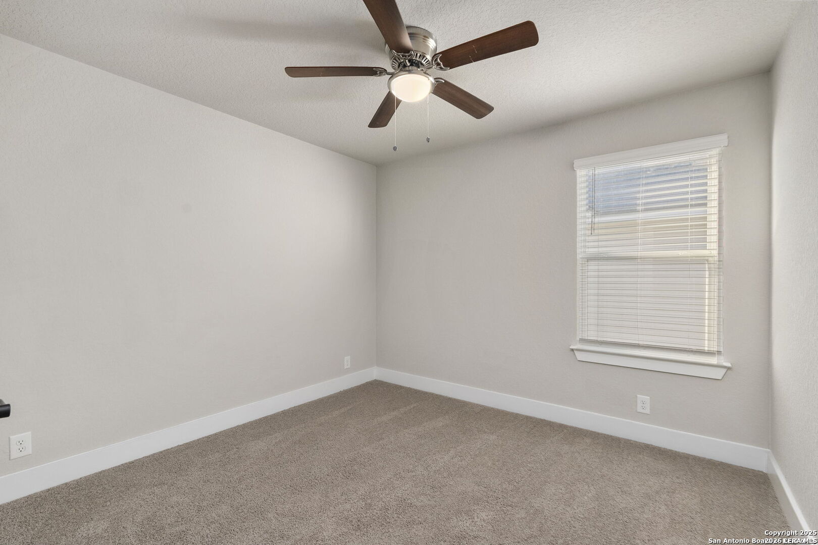 21215 Boulder Flats San Antonio TX 78266