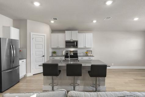 21215 Boulder Flats San Antonio TX 78266