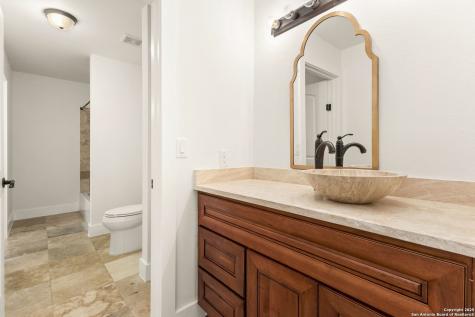 417 E Hildebrand San Antonio TX 78212