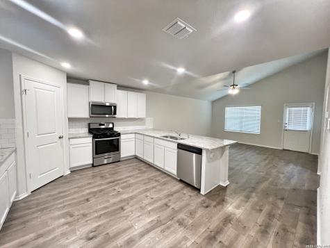 29529 Spring Copper Bulverde TX 78163