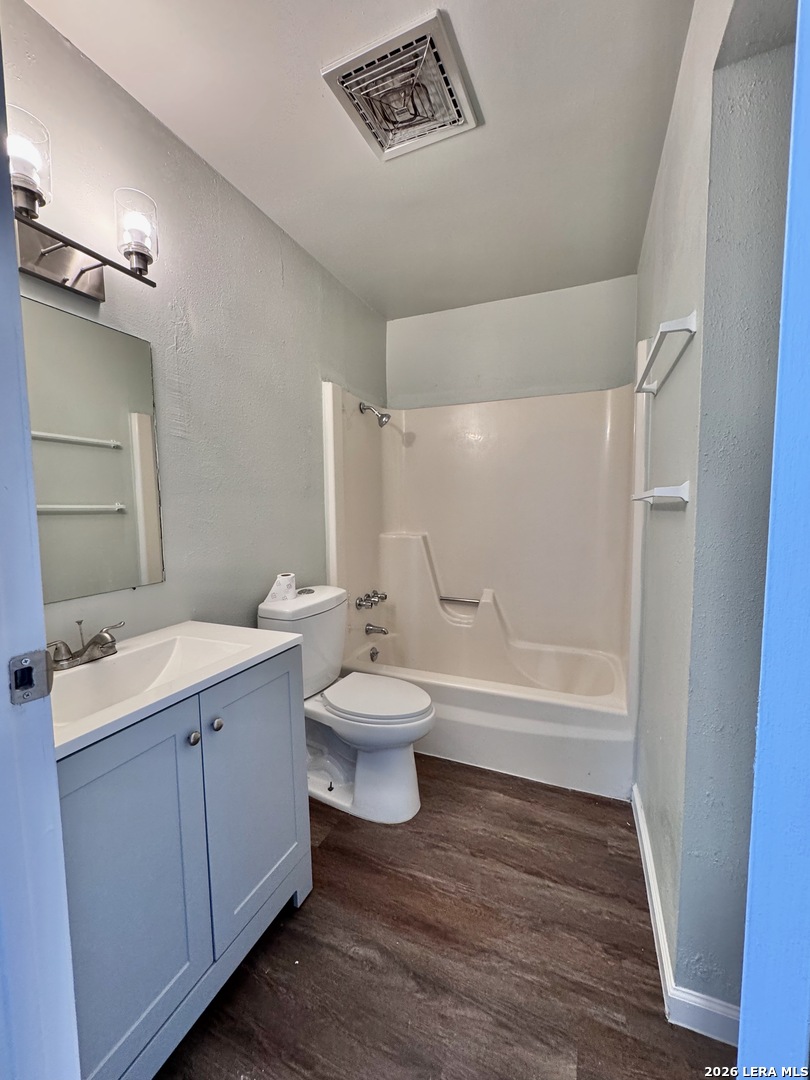 4811 Castle Stream San Antonio TX 78218