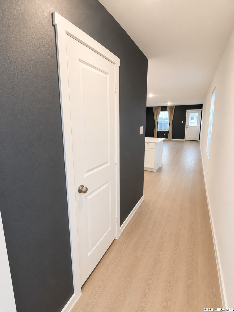 7663 Varo Glen San Antonio TX 78263