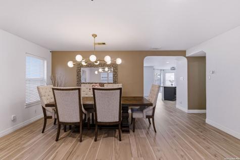4626 Manitou Bay San Antonio TX 78259