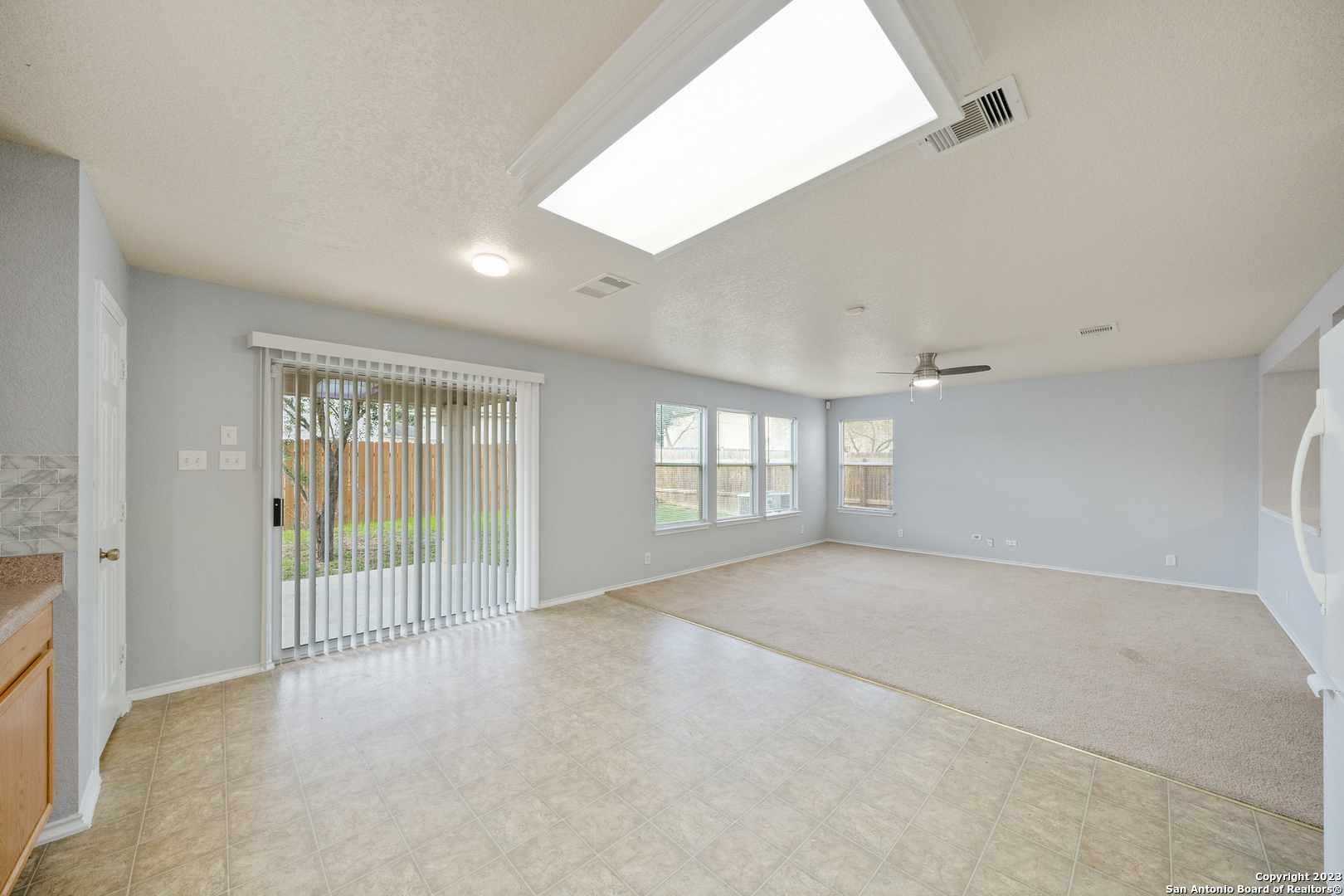 2527 Butterfly Bay San Antonio TX 78245