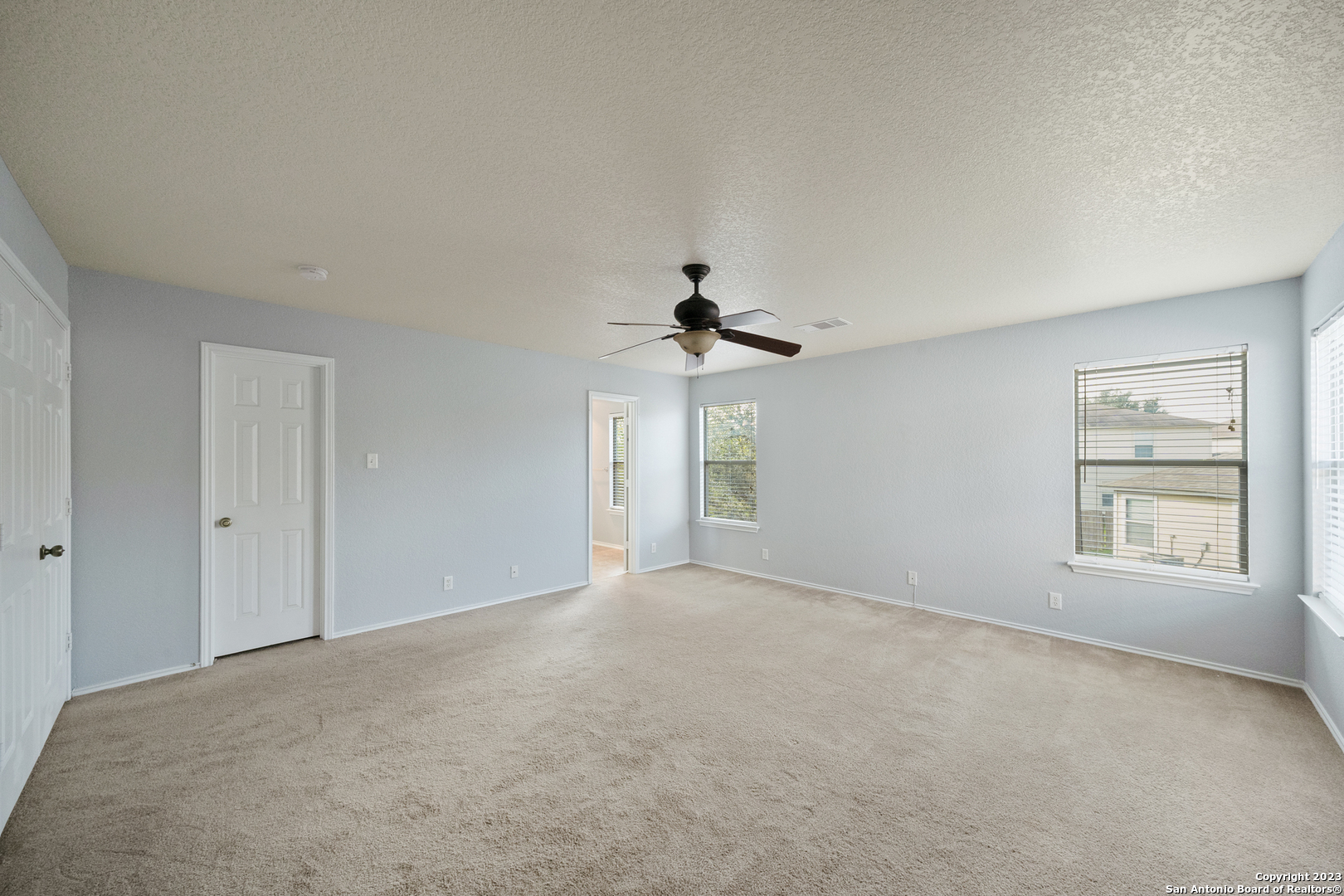 2527 Butterfly Bay San Antonio TX 78245