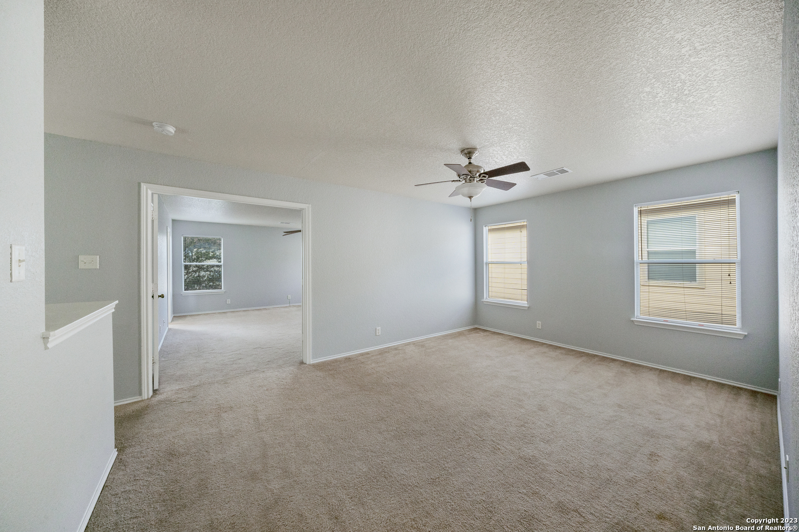 2527 Butterfly Bay San Antonio TX 78245