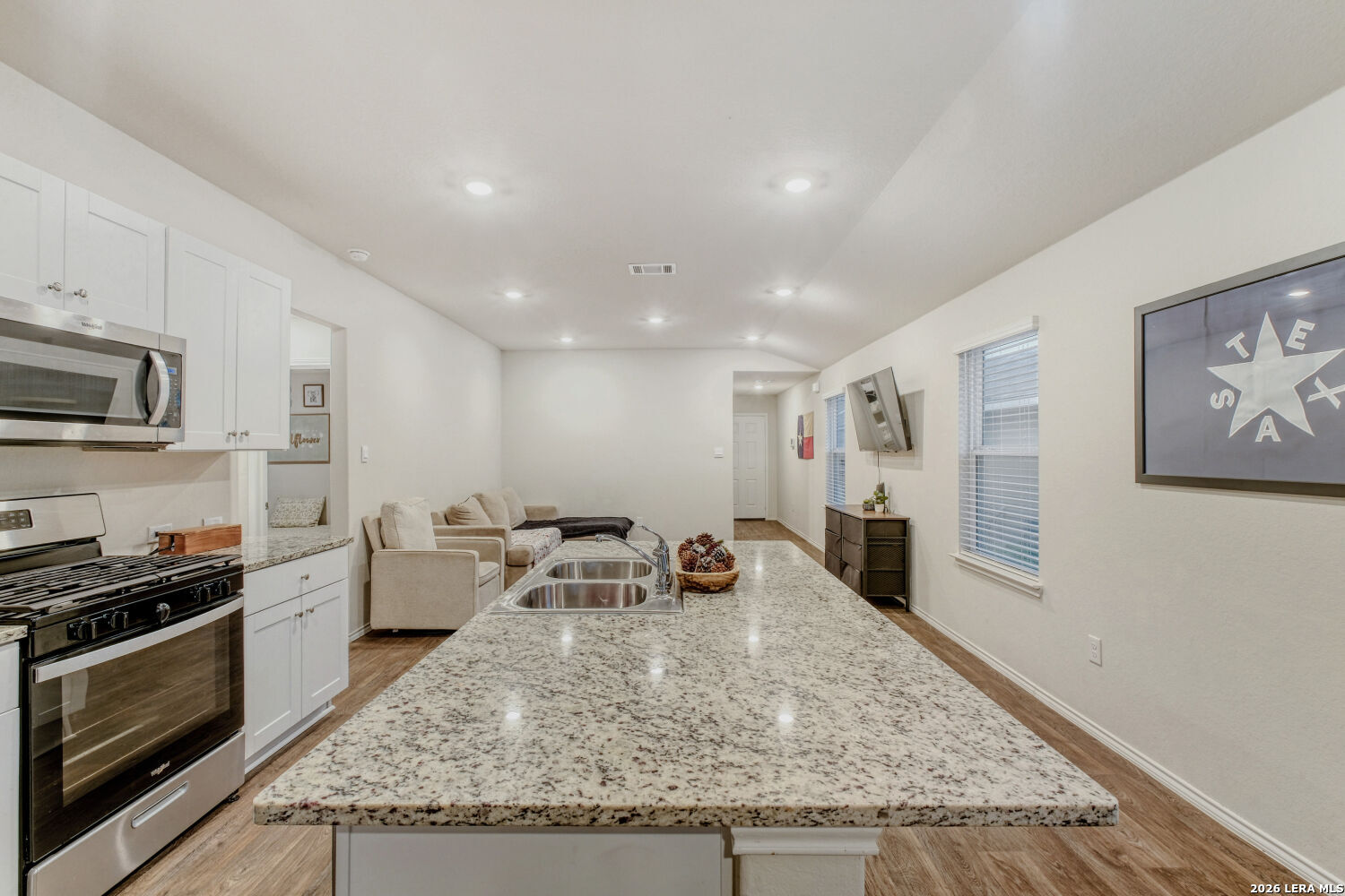 4883 Nueces San Antonio TX 78253