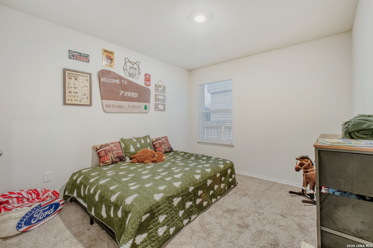 4883 Nueces San Antonio TX 78253