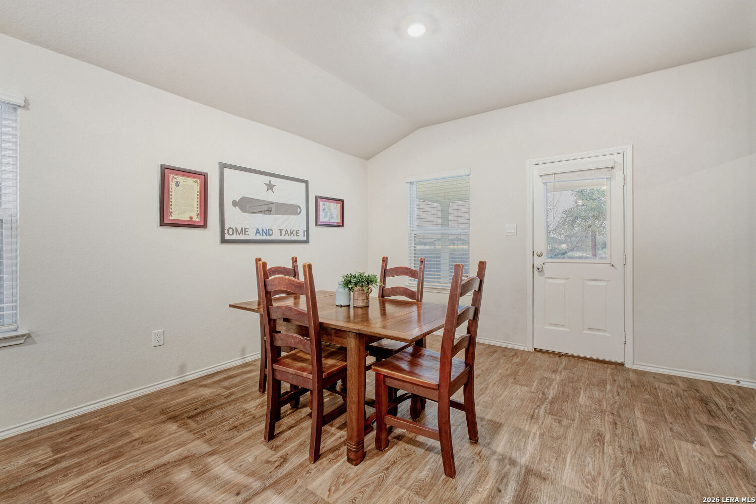 4883 Nueces San Antonio TX 78253