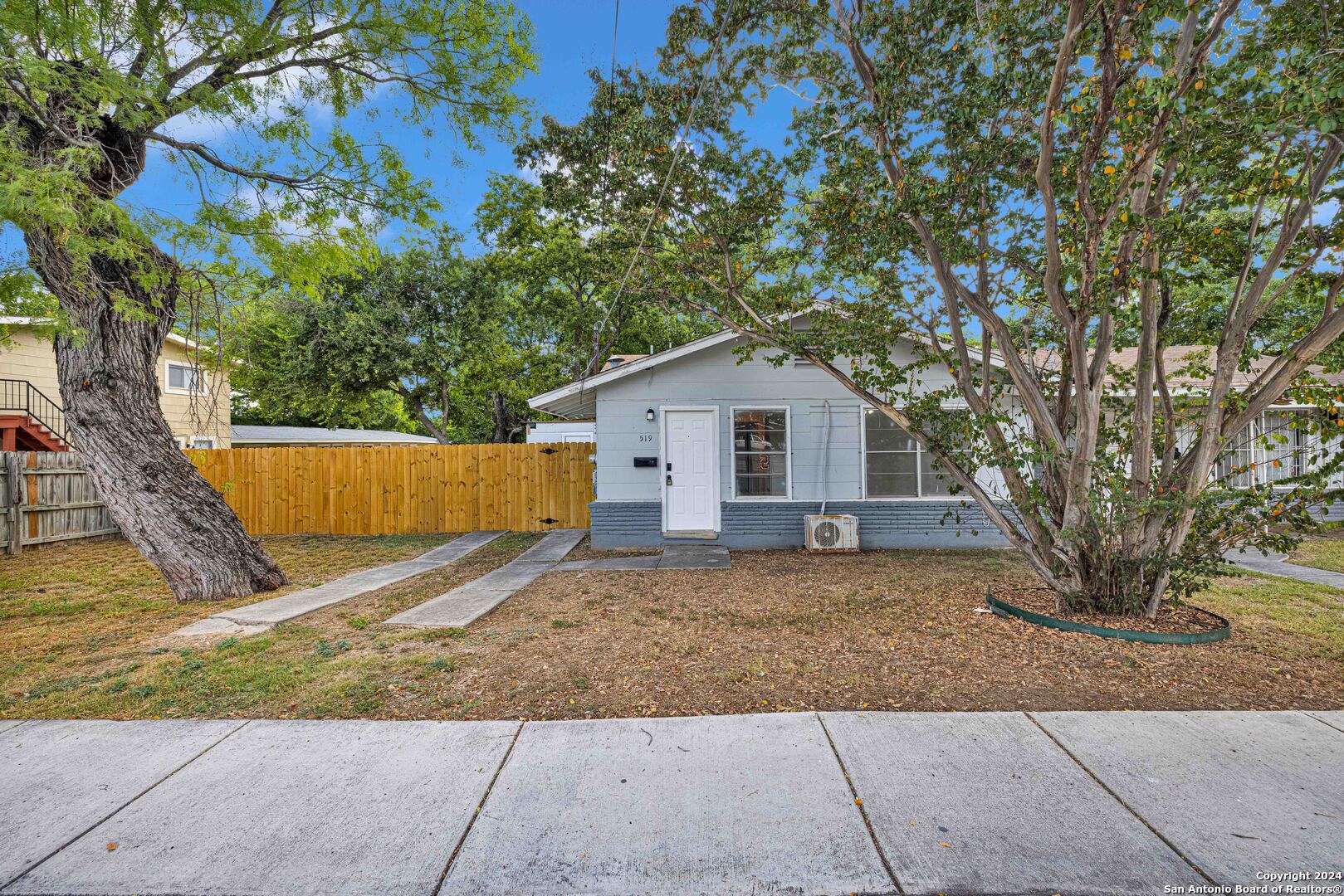 519 Venice San Antonio TX 78201
