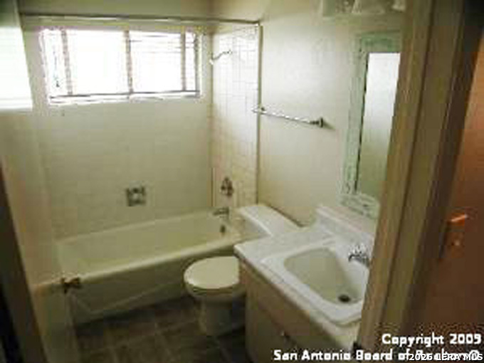 4229 Renault Drive San Antonio TX 78218