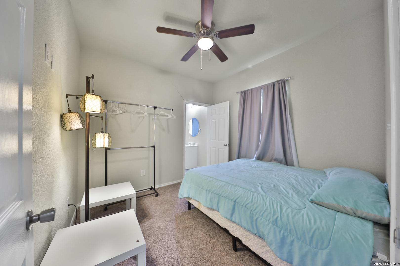 1043 E Highland Boulevard San Antonio TX 78210