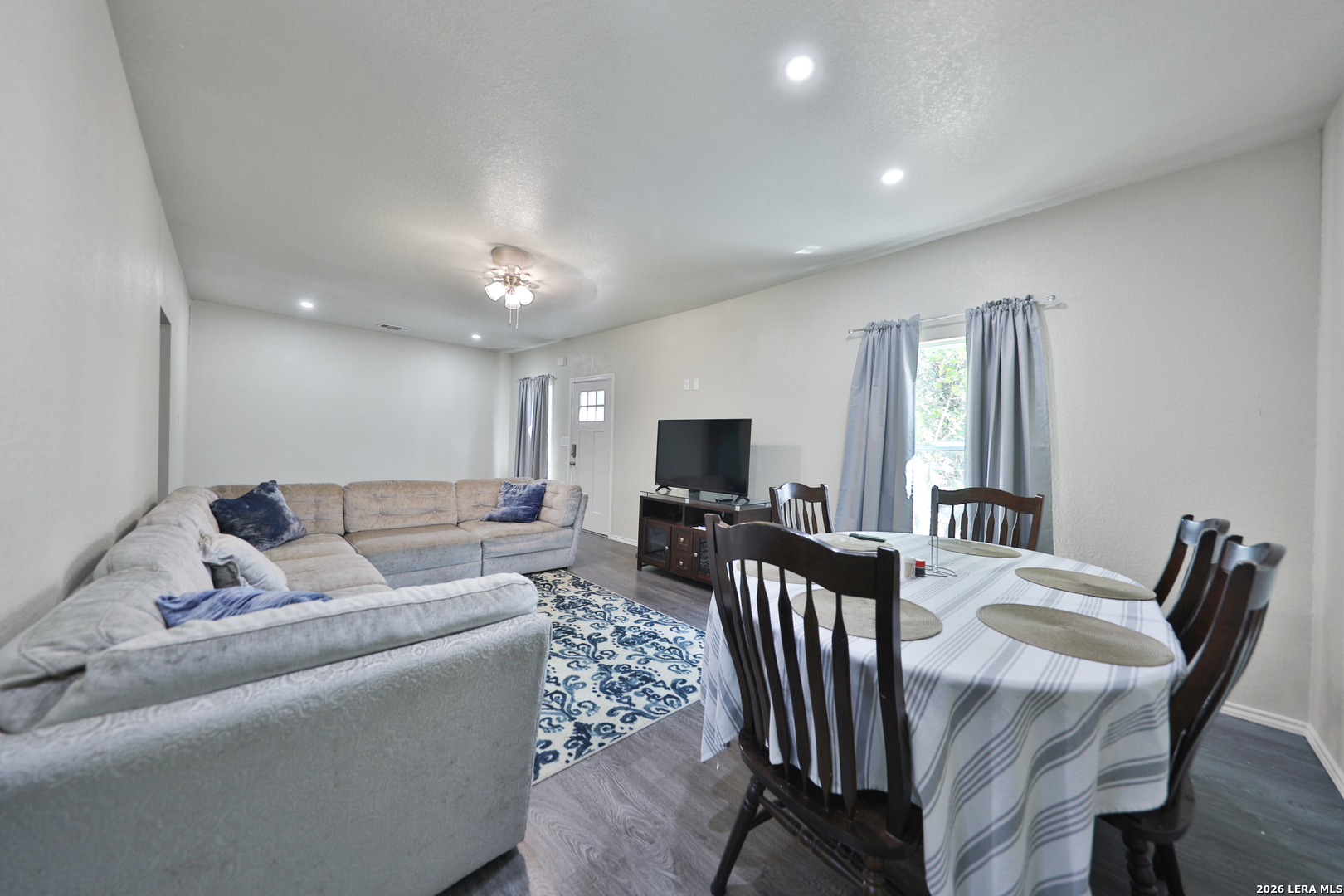 1043 E Highland Boulevard San Antonio TX 78210