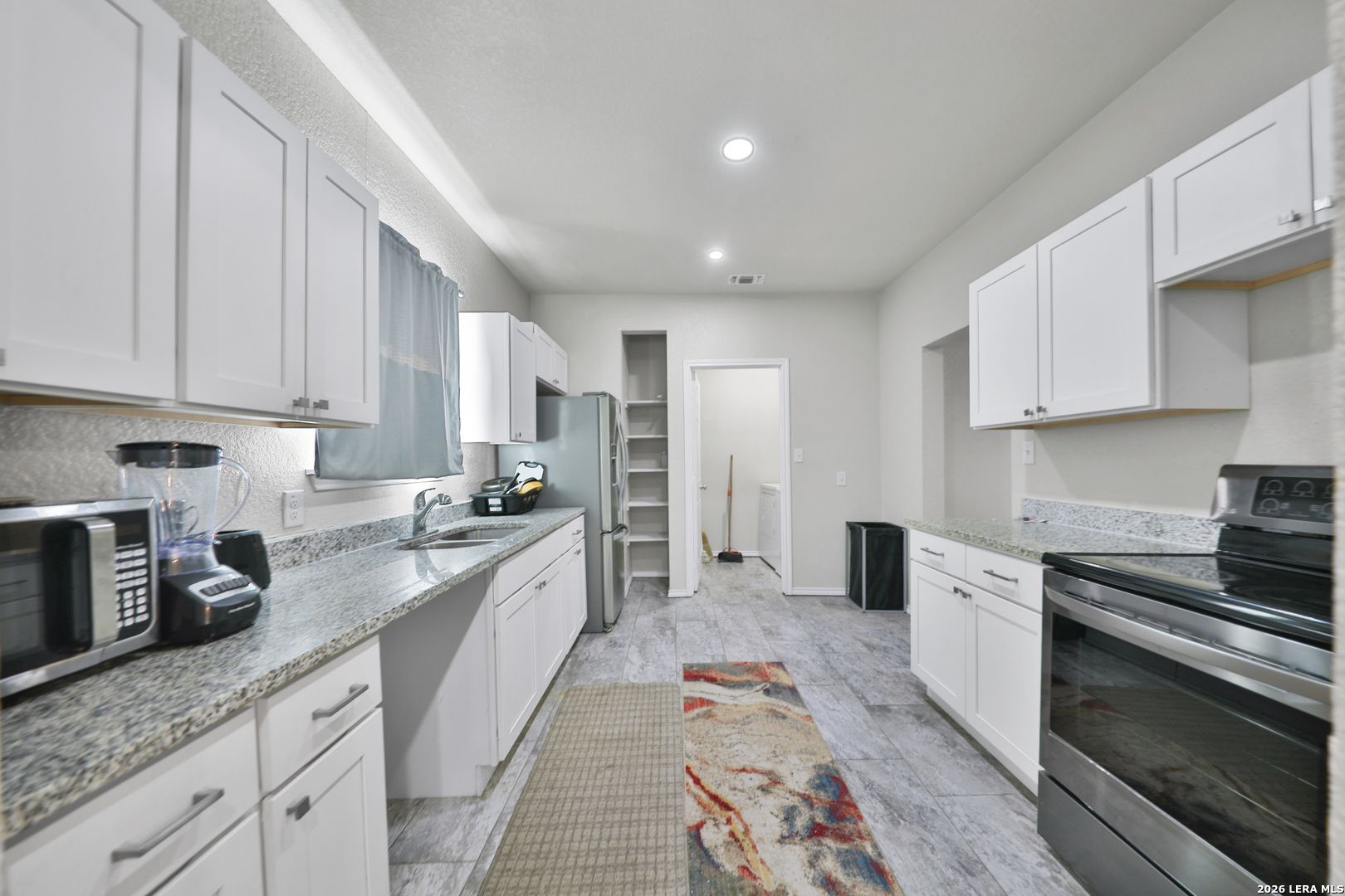 1043 E Highland Boulevard San Antonio TX 78210