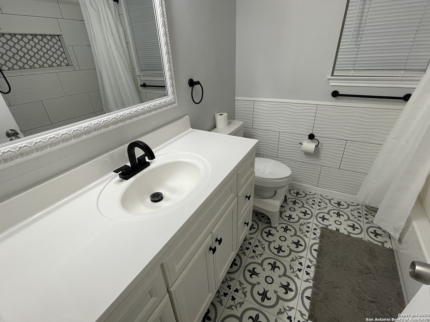10150 Woodtrail San Antonio TX 78250