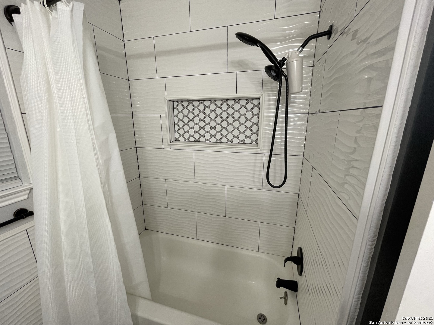 10150 Woodtrail San Antonio TX 78250