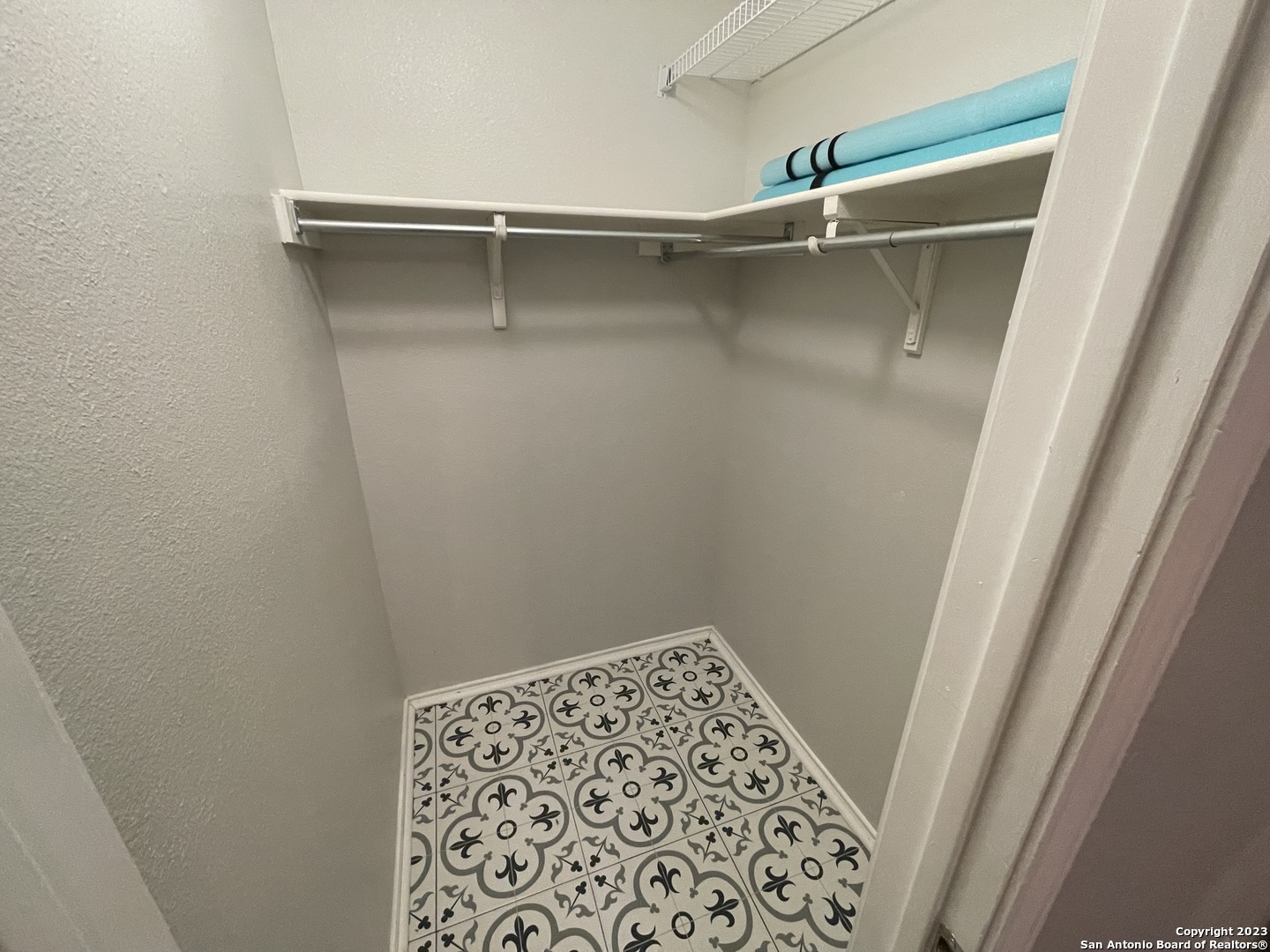 10150 Woodtrail San Antonio TX 78250