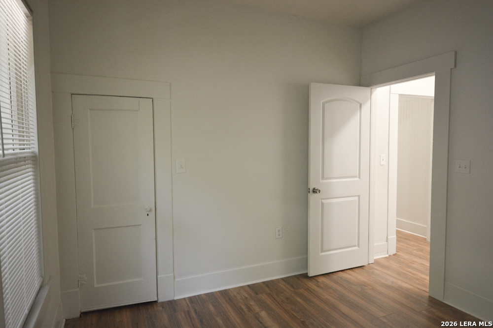 1114 W Russell San Antonio TX 78201