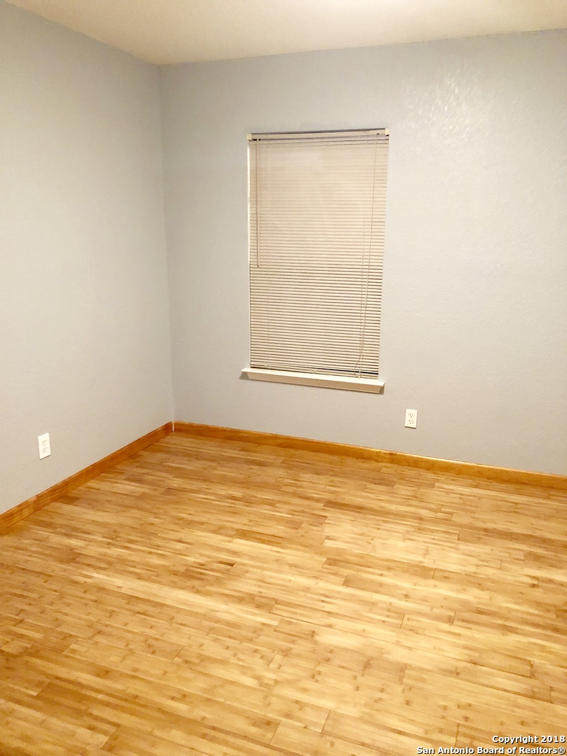 7622 Forest Vale Live Oak TX 78233