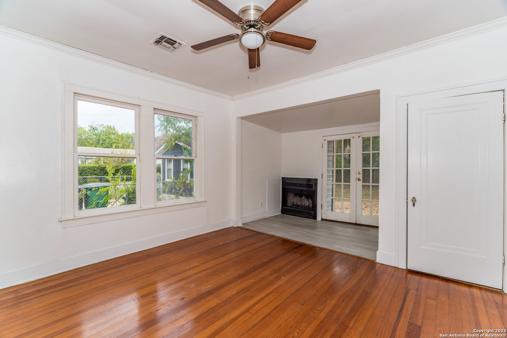 469 E Magnolia Avenue San Antonio TX 78212