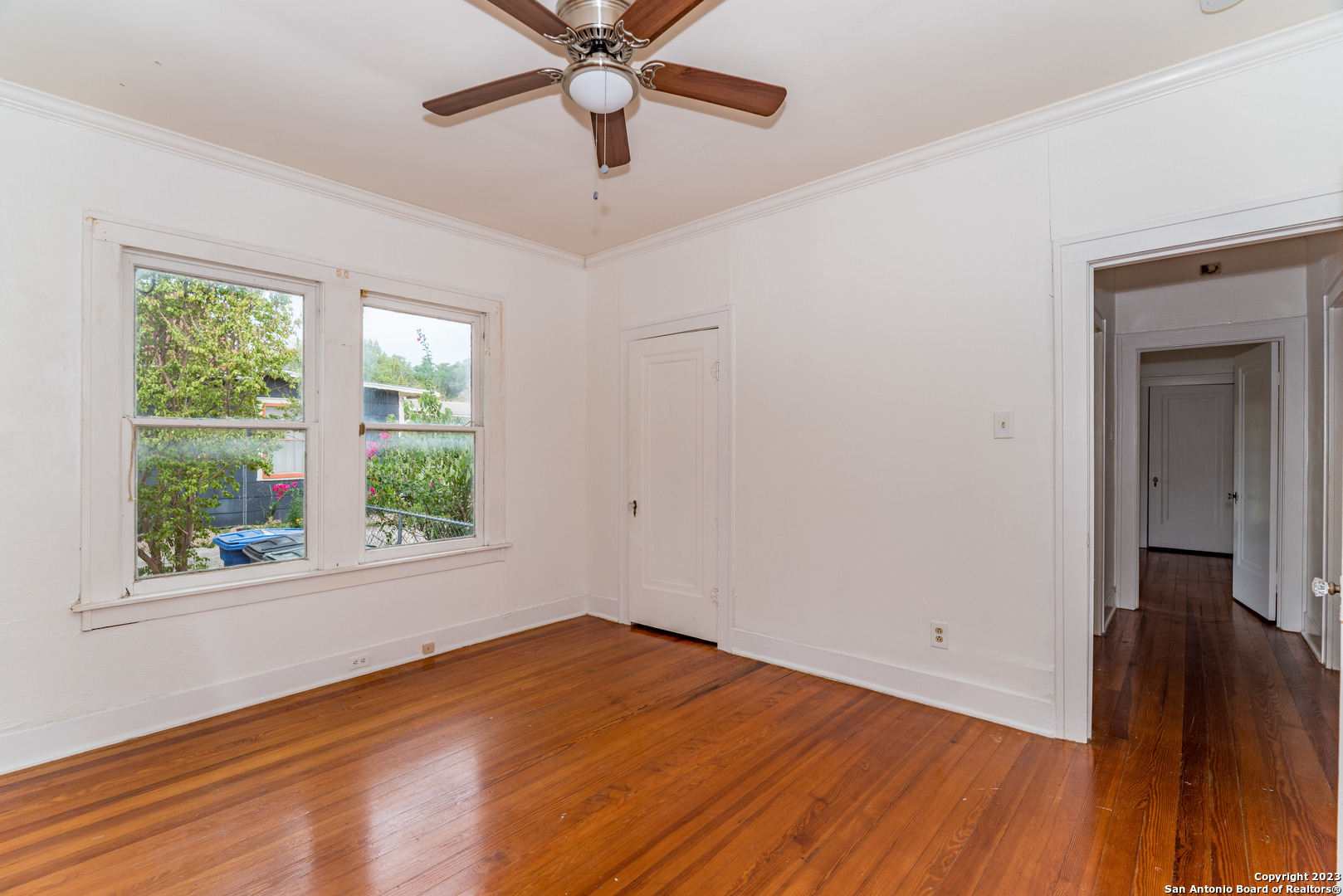 469 E Magnolia Avenue San Antonio TX 78212