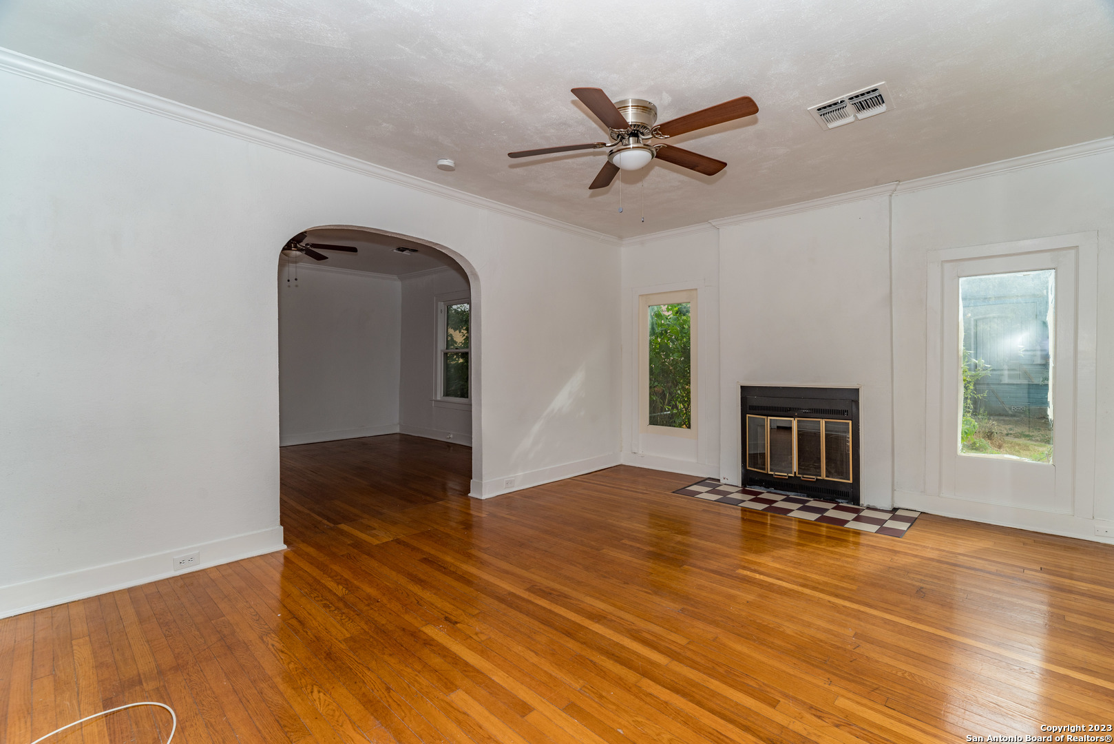 469 E Magnolia Avenue San Antonio TX 78212