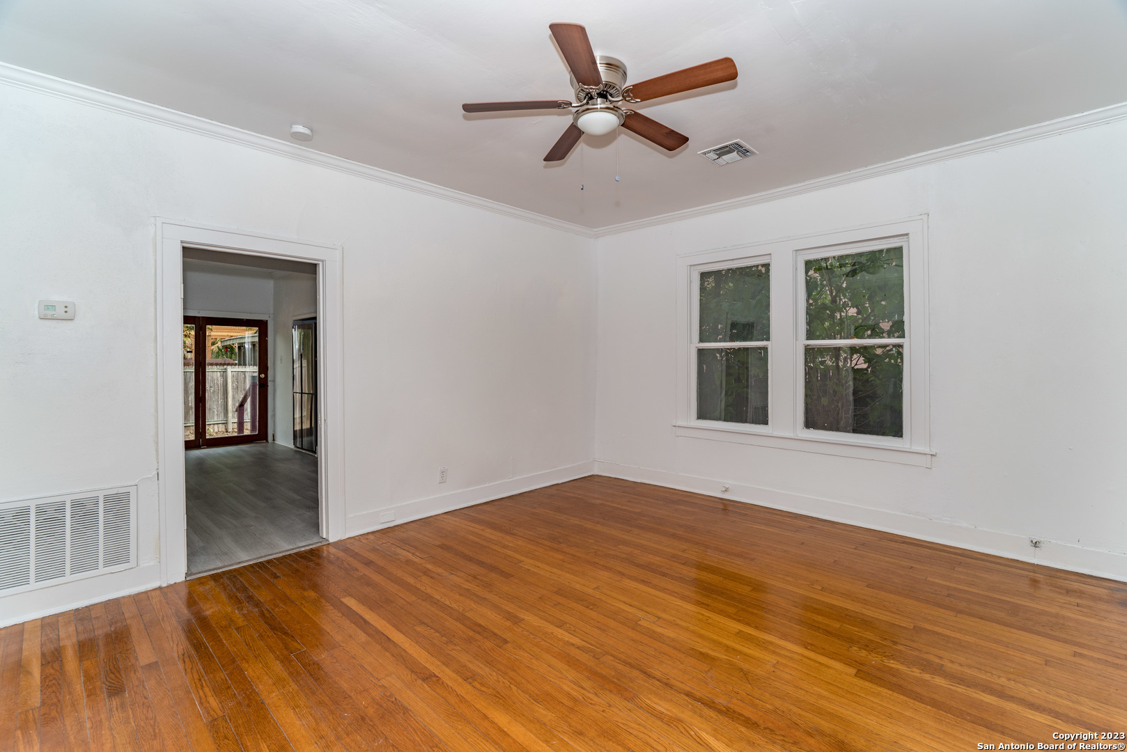 469 E Magnolia Avenue San Antonio TX 78212