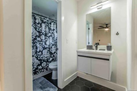 7500 Rio Austin TX 78724