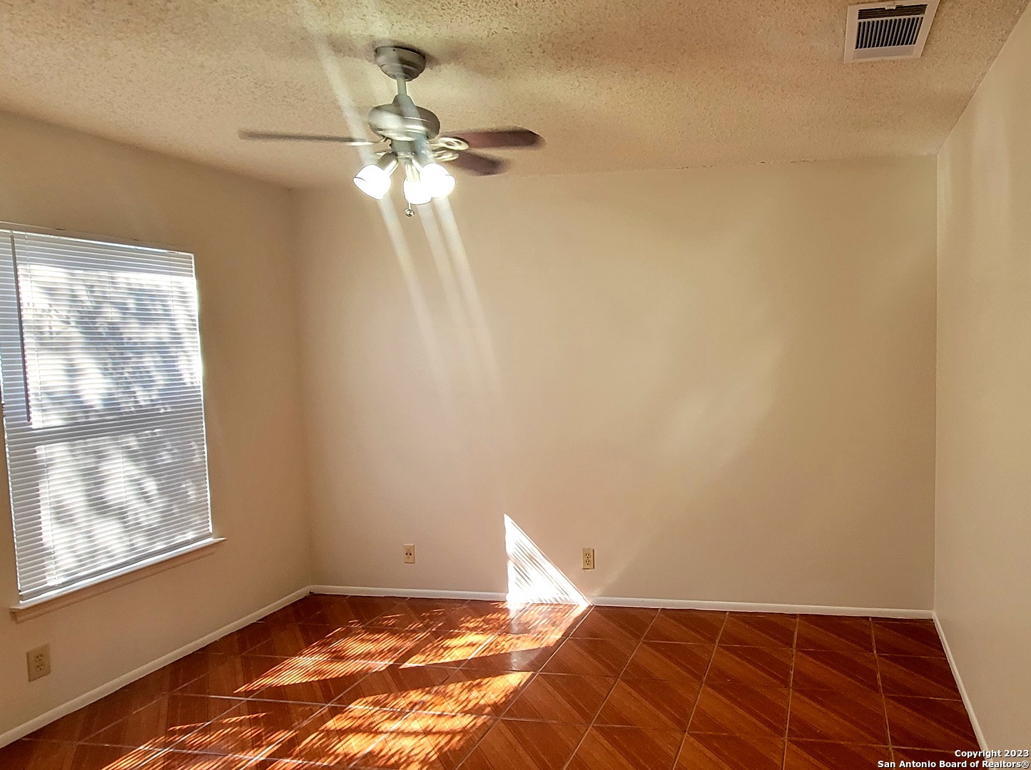 9411 De Sapin San Antonio TX 78254