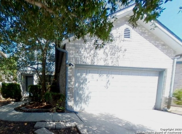 9411 De Sapin San Antonio TX 78254