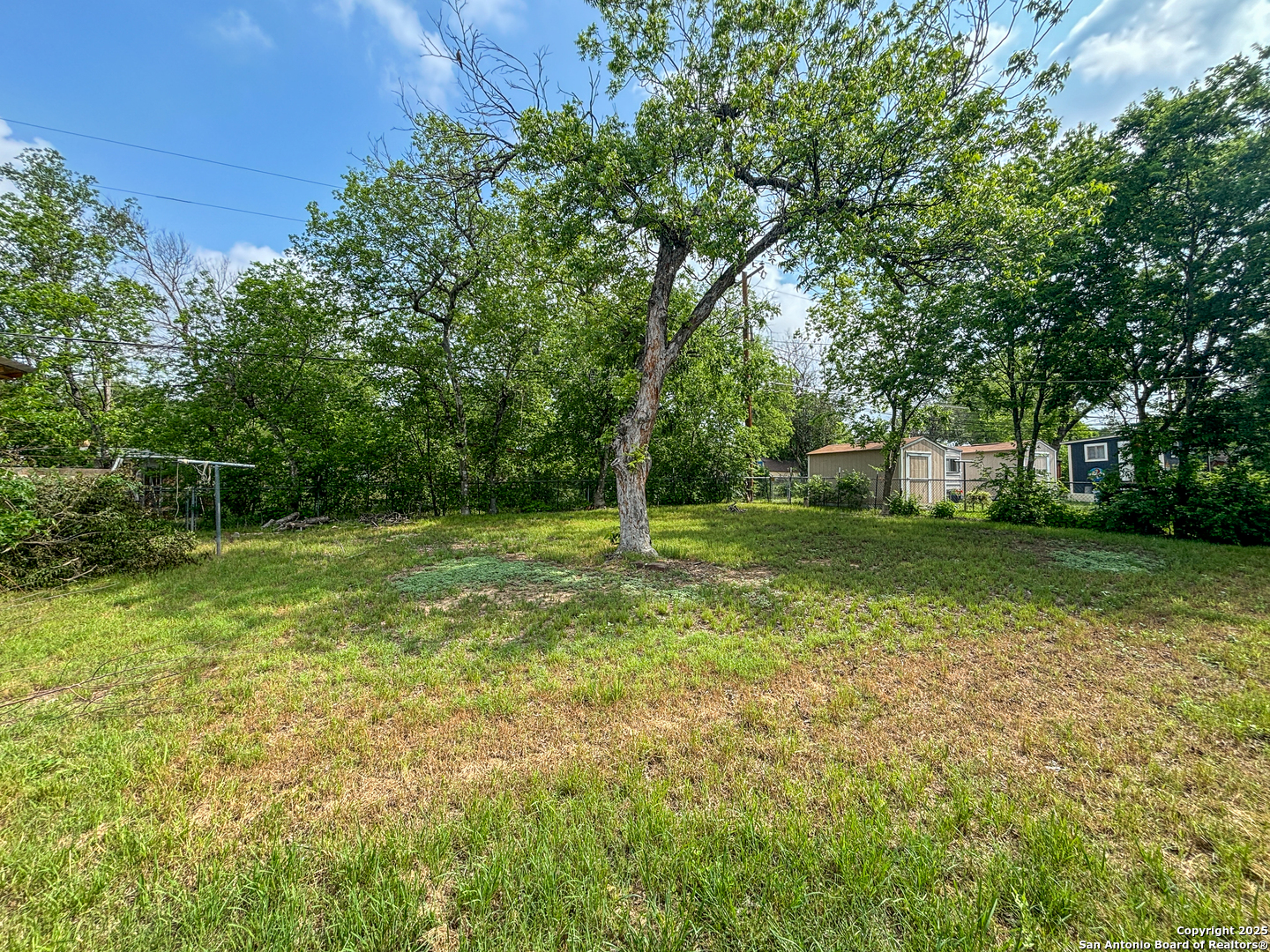 319 Hialeah Avenue San Antonio TX 78218