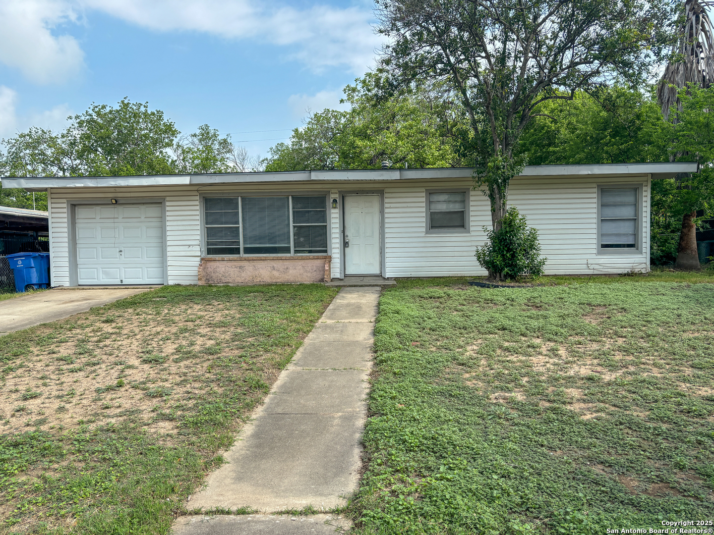 319 Hialeah Avenue San Antonio TX 78218