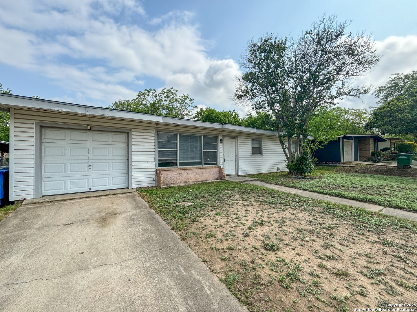 319 Hialeah Avenue San Antonio TX 78218