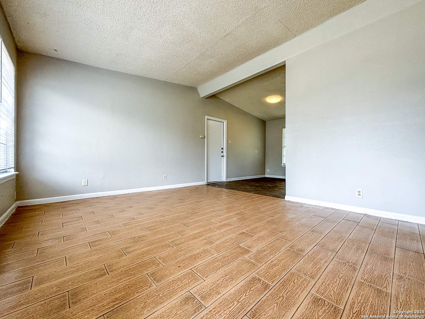 319 Hialeah Avenue San Antonio TX 78218