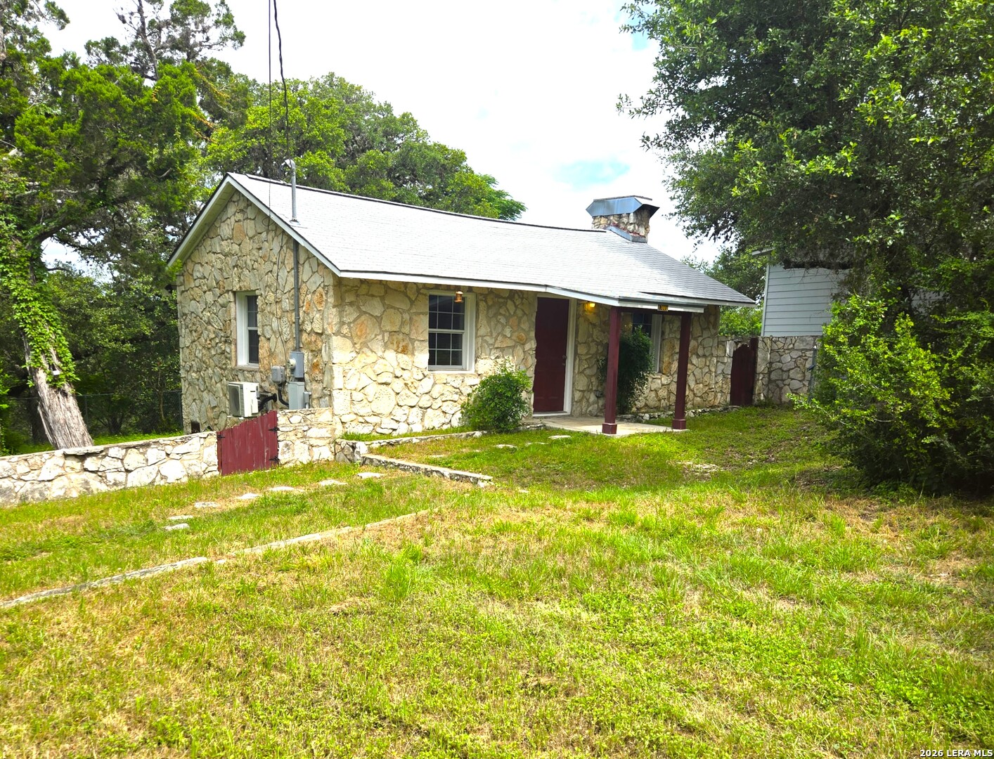 17803 Hilltop Drive Helotes TX 78023