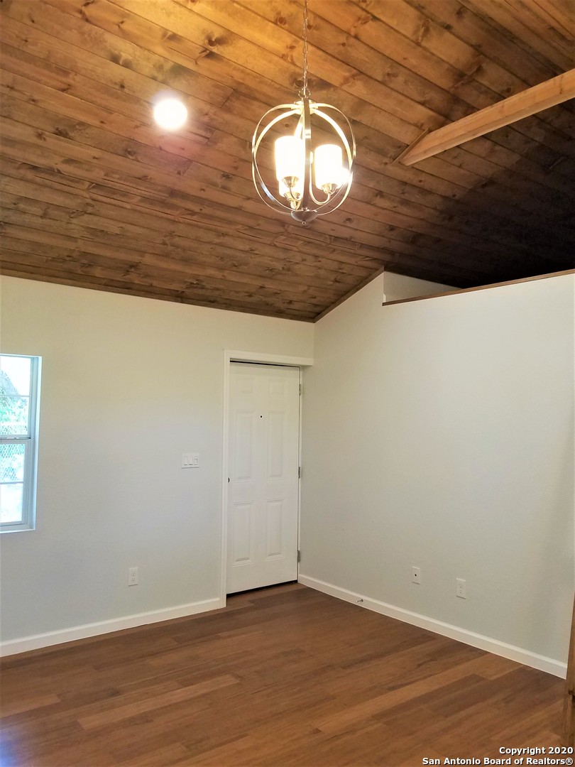 17803 Hilltop Drive Helotes TX 78023