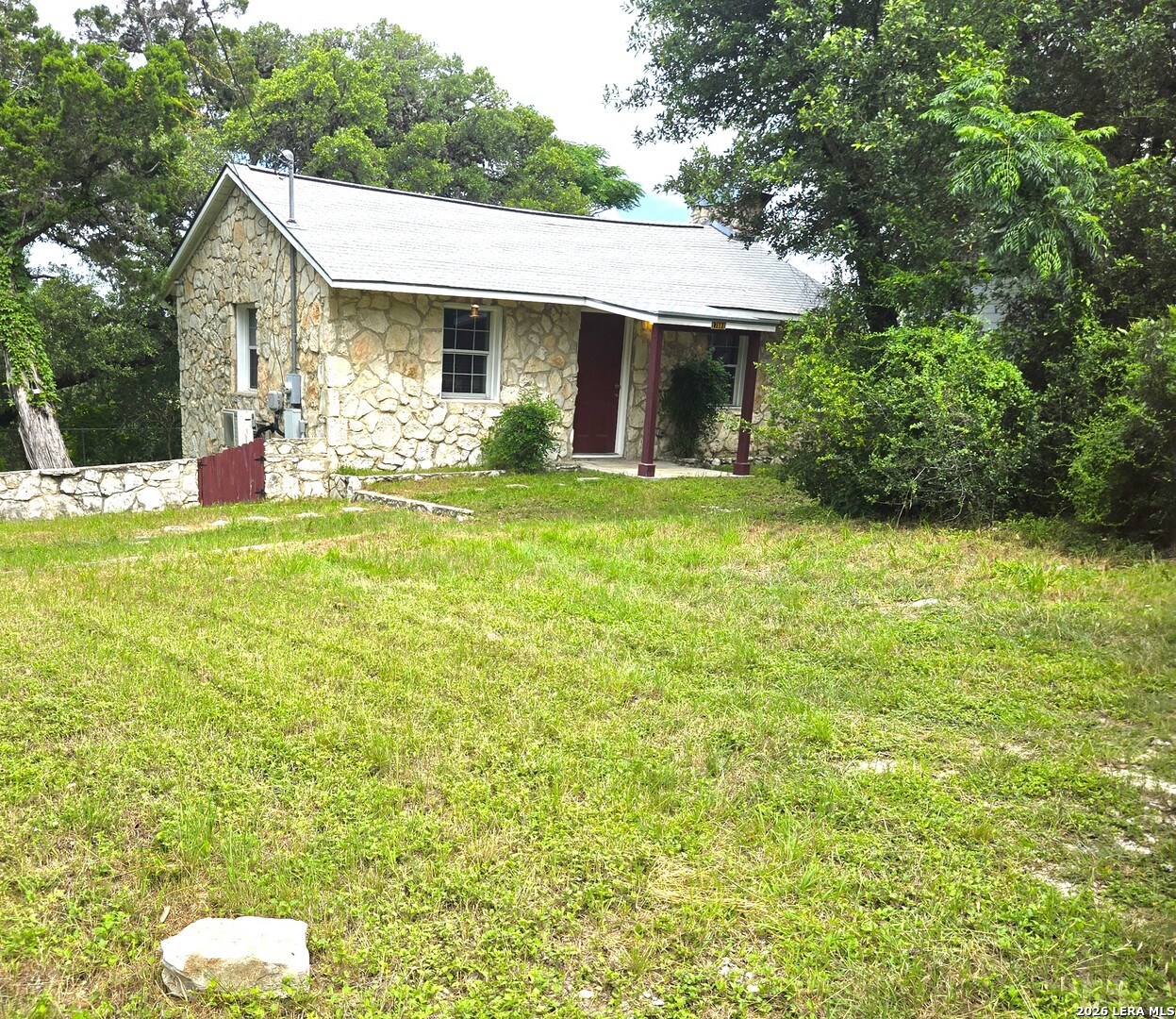 17803 Hilltop Drive Helotes TX 78023