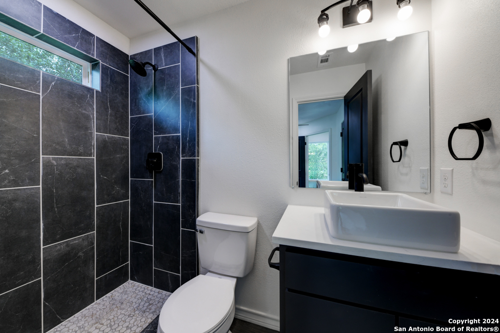 118 Shenandoah San Antonio TX 78210