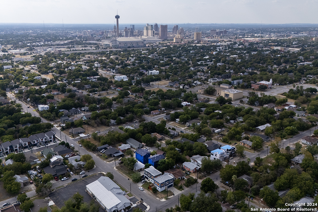 118 Shenandoah San Antonio TX 78210