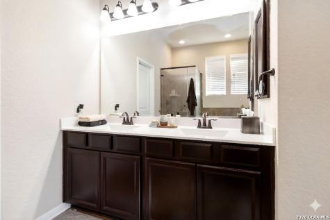 29114 Tusculum Boerne TX 78006