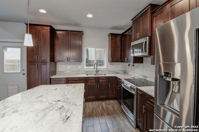 2755 Del Pilar Drive San Antonio TX 78232