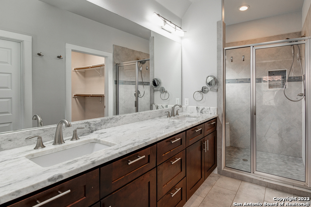 2755 Del Pilar Drive San Antonio TX 78232