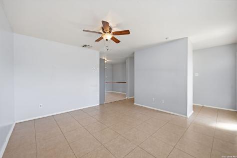 701 Aviation Avenue Schertz TX 78154